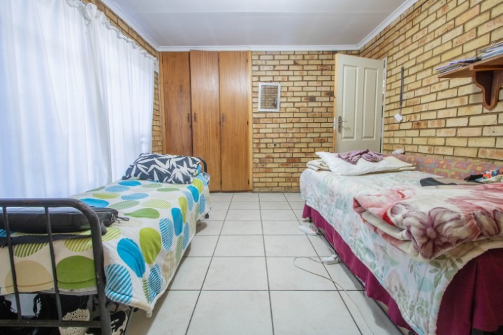 To Let 11 Bedroom Property for Rent in Die Bult North West